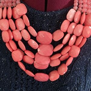Chunky Beaded Statement Necklace has blemishes